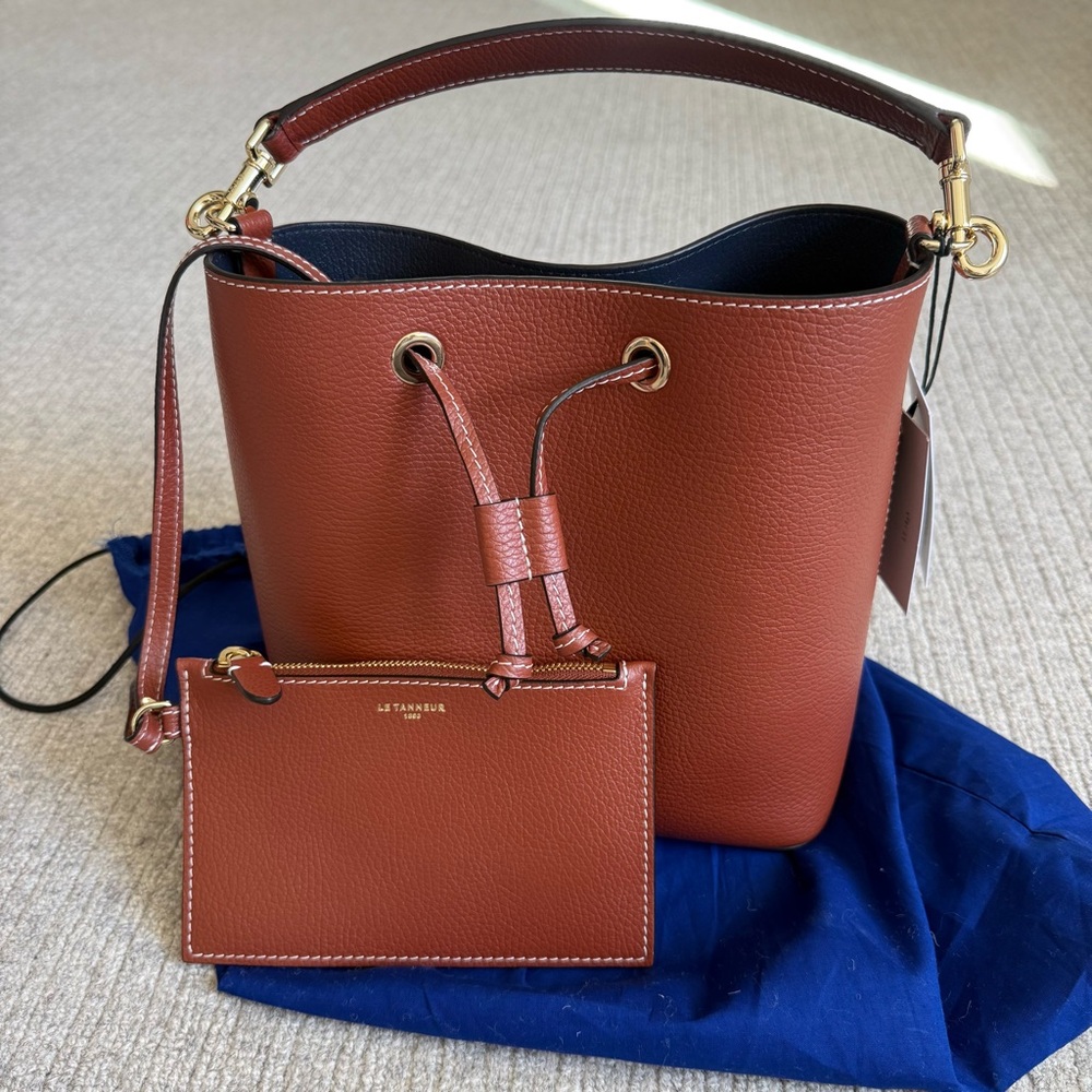 Le Tanneur Louise Bucket Bag NWT
